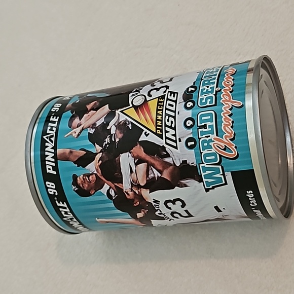 World Series Champions Major League Baseball Cards ⚾️ In A Can - Picture 9 of 13